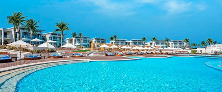 Erleben Sie Luxus am Roten Meer: Das Rixos Premium Magawish begeistert mit exklusiven Suiten, Traumstrand und Premium All Inclusive.